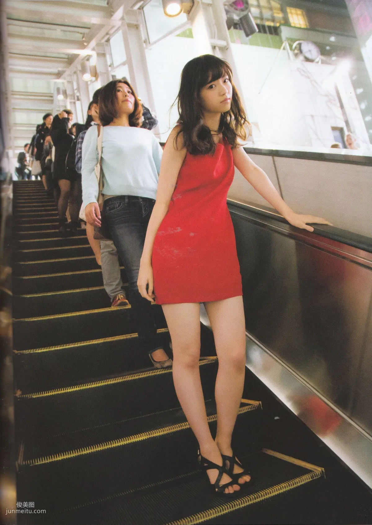 Nanase Nishino《Everyday Clothes》 [Photo Books] photo 101
