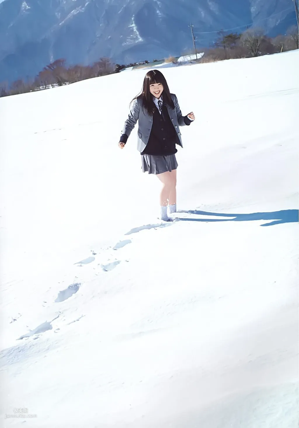 大和田南那、渡辺みり愛 《Graduation-中學卒業》 [PB寫真集] 24