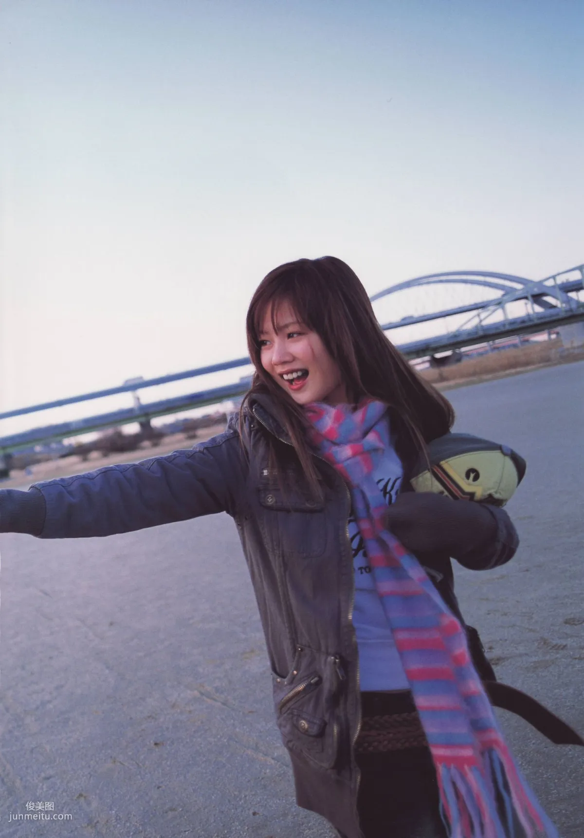 新垣裡沙 《happygirl》 [Photobook] 寫真集 15