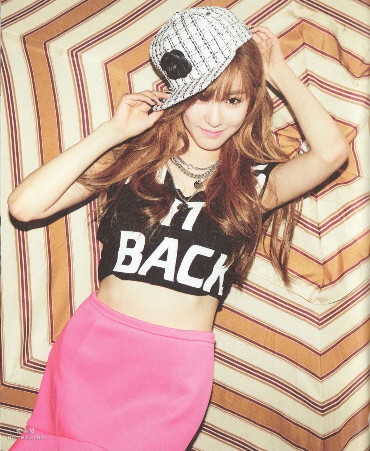 TaeTiSeo 韓國少女時代《HOLLER》[PB寫真集] 14