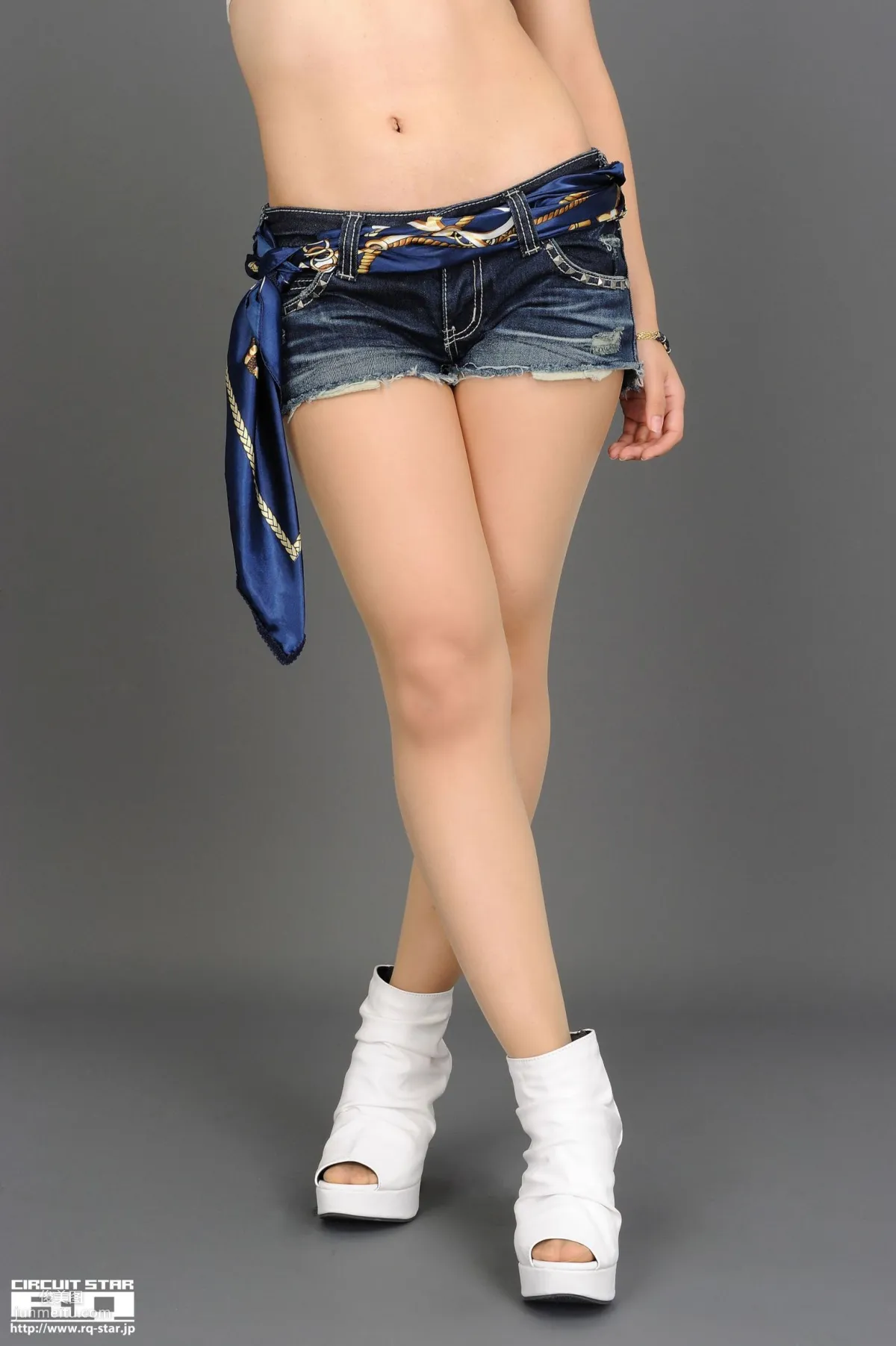 [RQ-STAR] NO.00644 殊野真緒 Mao Kotono Race Queen 寫真集 37