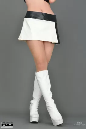 [RQ-STAR] NO.00692 Yuuka Hasebe 長谷部佑香 Race Queen 寫真集