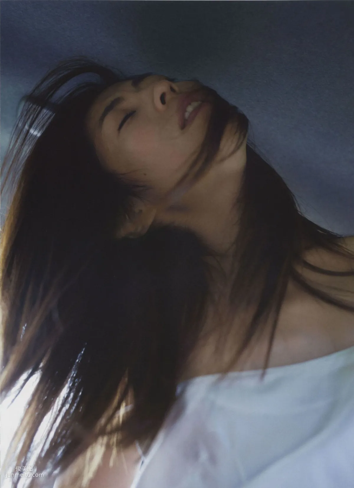 中村愛美 《Lyin' Eyes》 [PhotoBook] 寫真集 45