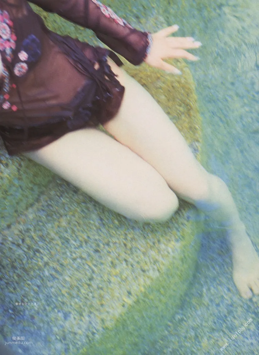 相楽のり子 《on／off》 [PhotoBook] 写真集26