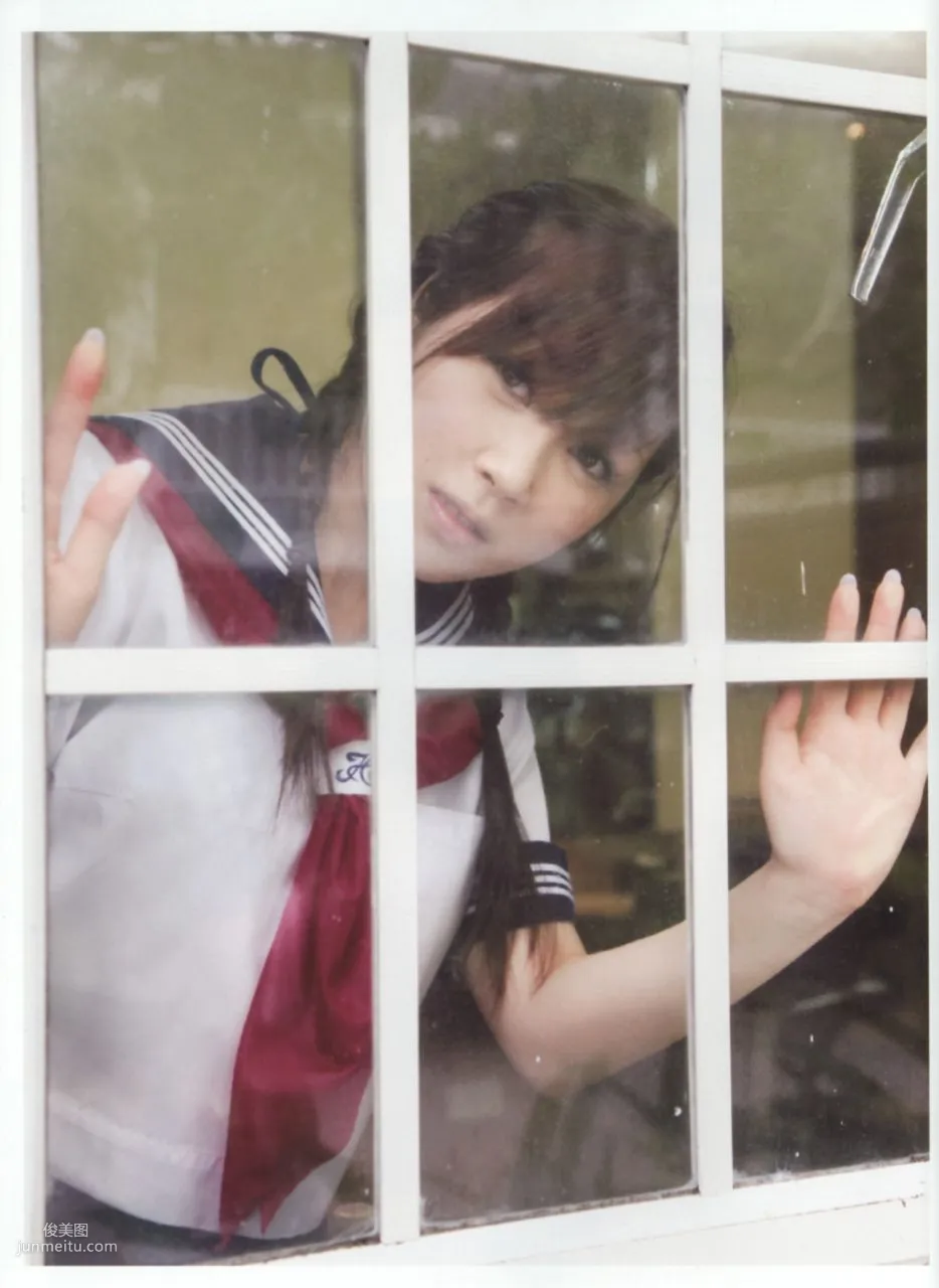 中西裡菜《AKB48 Graduation》 [PB寫真集] 43