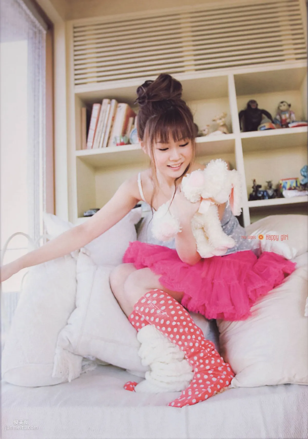 新垣裡沙 《happygirl》 [Photobook] 寫真集 84