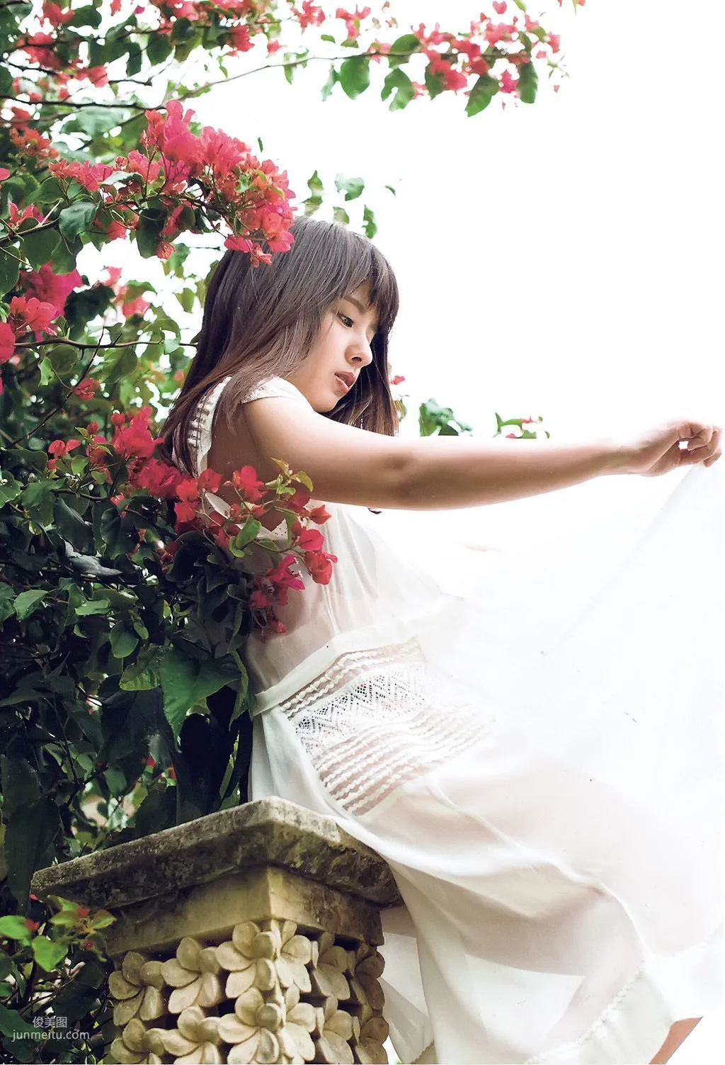 山田菜々/山田菜菜《NMB48卒業メモリアル·フォトブック》 [PB寫真集] 48