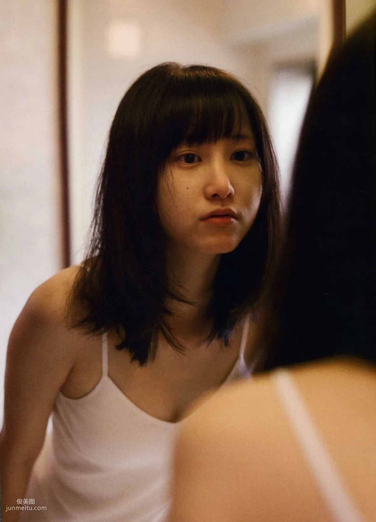 松井玲奈 《Kingyo》 Goldfish [PB寫真集] 107