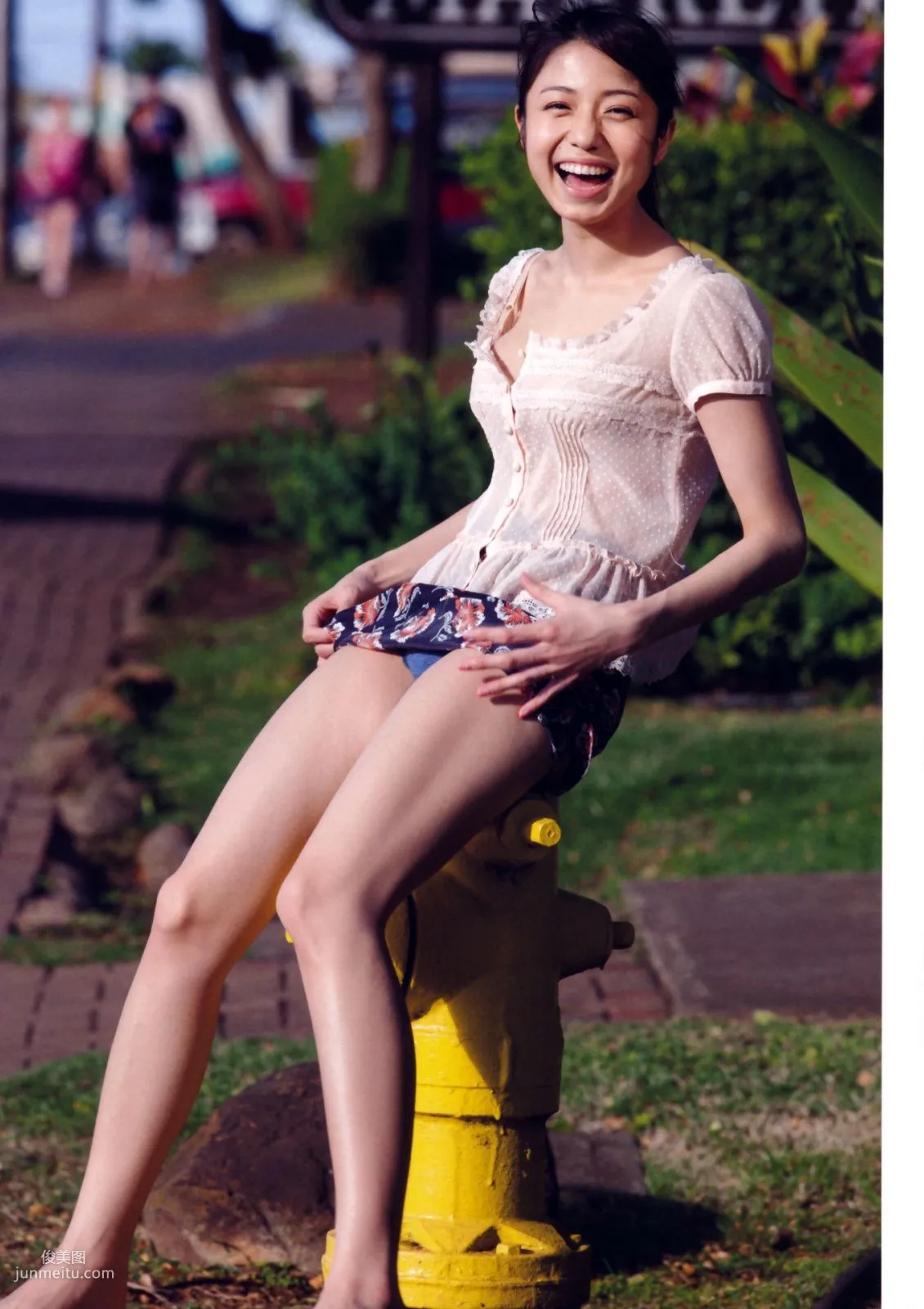 中村静香《Afureru》 [PhotoBook] 写真集15