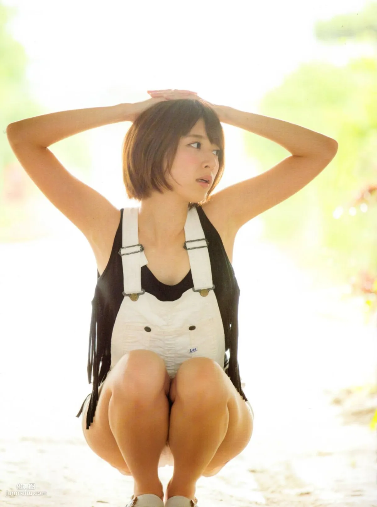 Nanami Hashimoto Gentle Thorns [Photo Books] photo 20