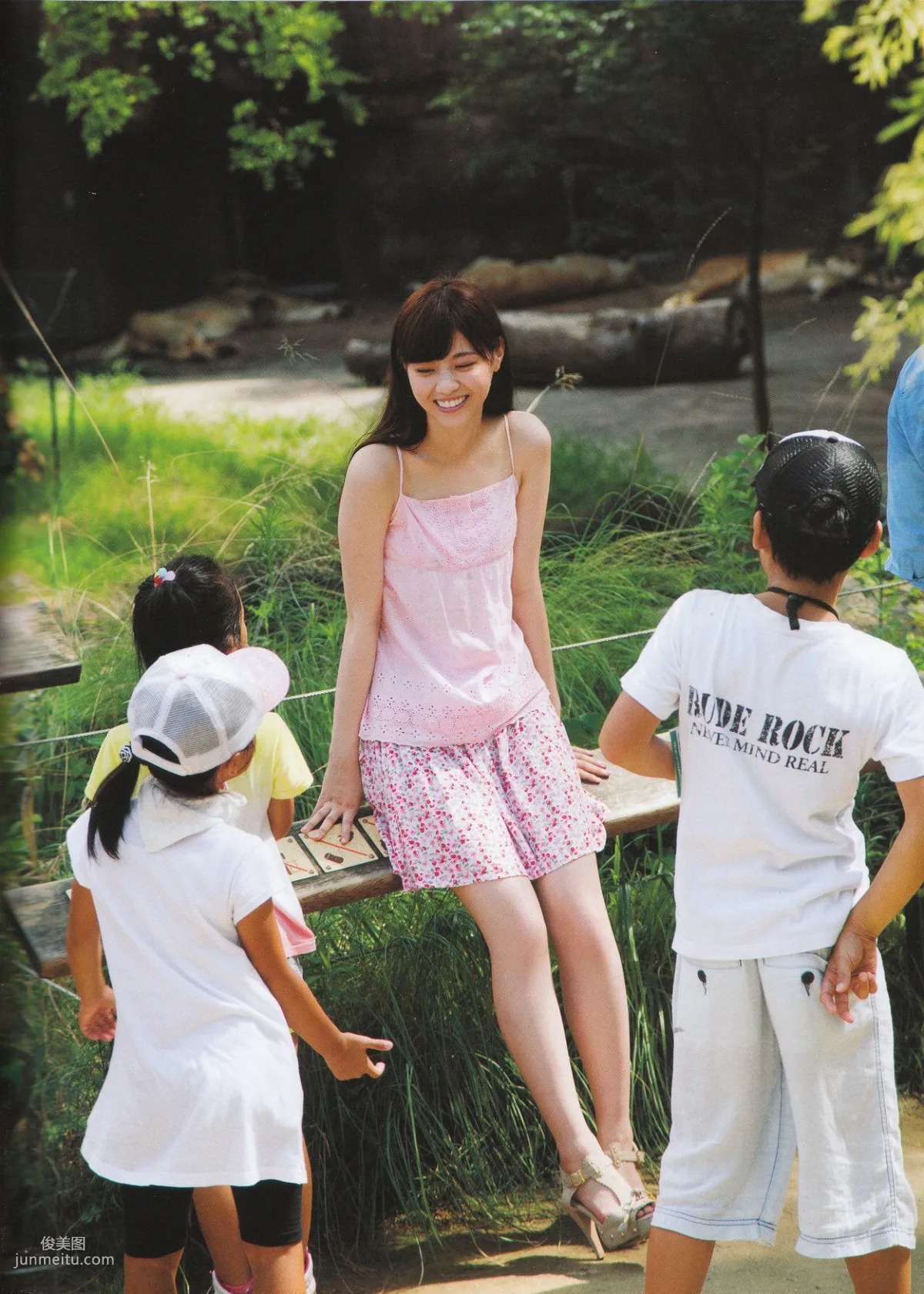 Nanase Nishino《Everyday Clothes》 [Photo Books] photo 63