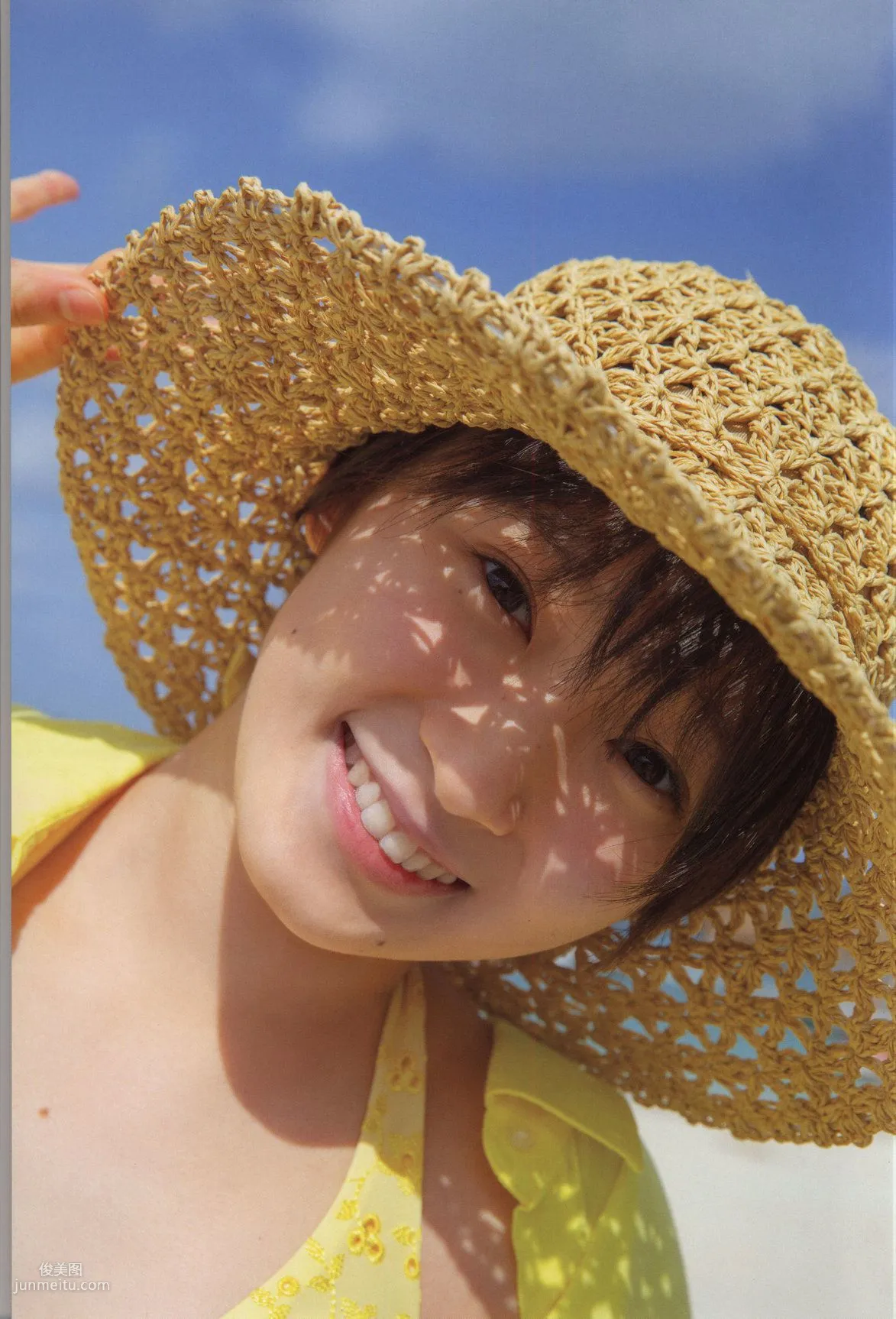 宮本佳林《Karin sixteen》Amazon限定カバーVer [PB寫真集] 4