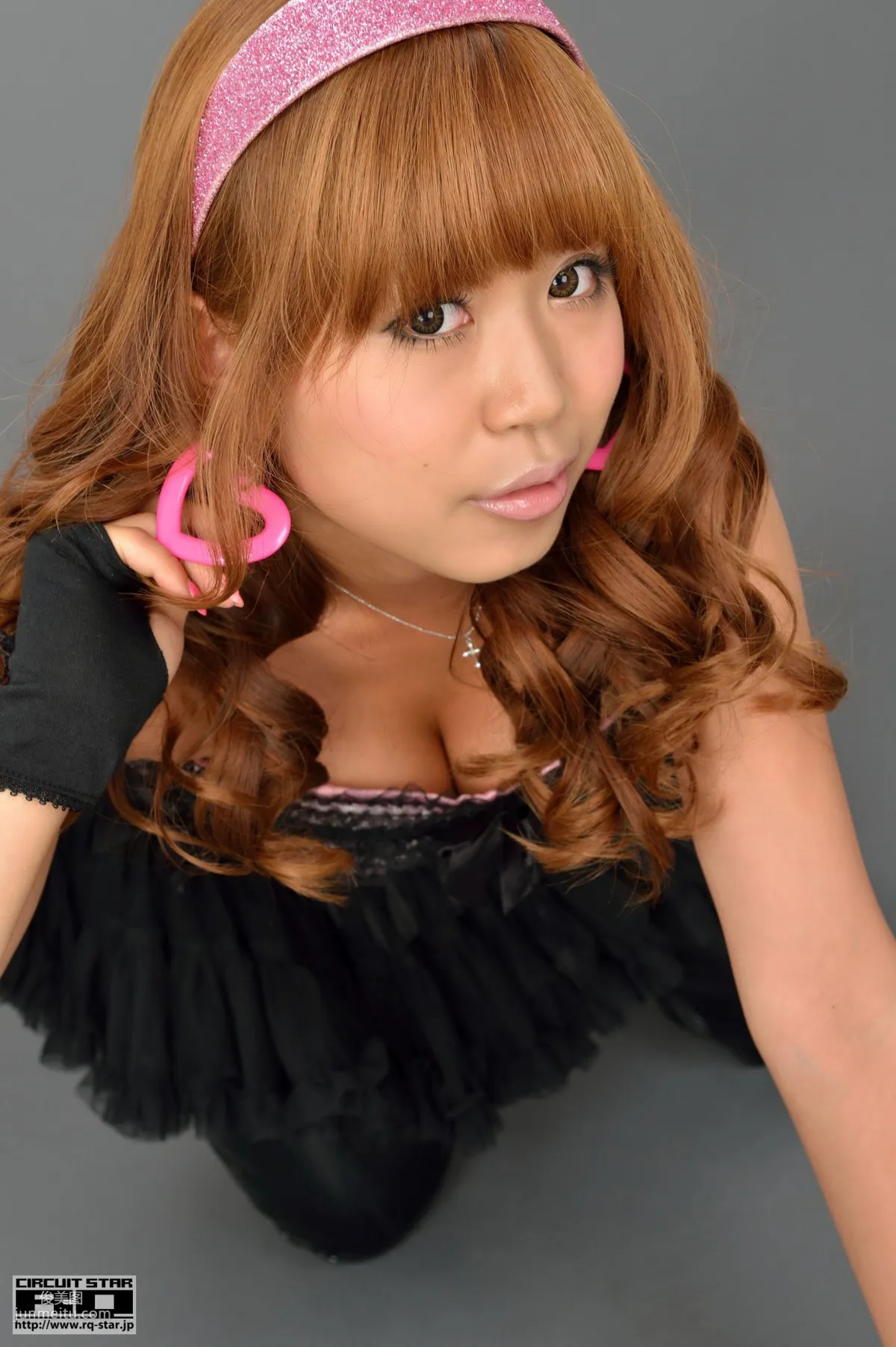 [RQ-STAR] NO.00674 Rie Takahashi 高橋莉江 Race Queen 寫真集 85