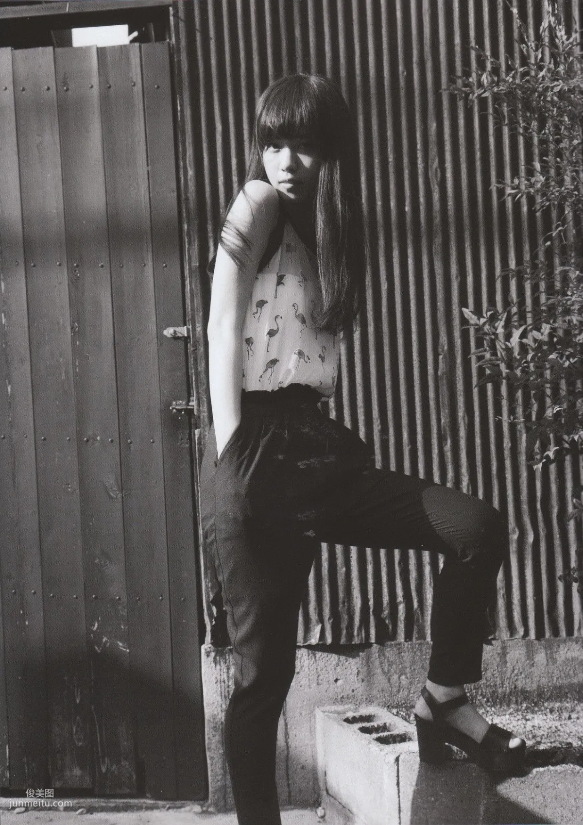 Nanase Nishino《Everyday Clothes》 [Photo Books] photo 47