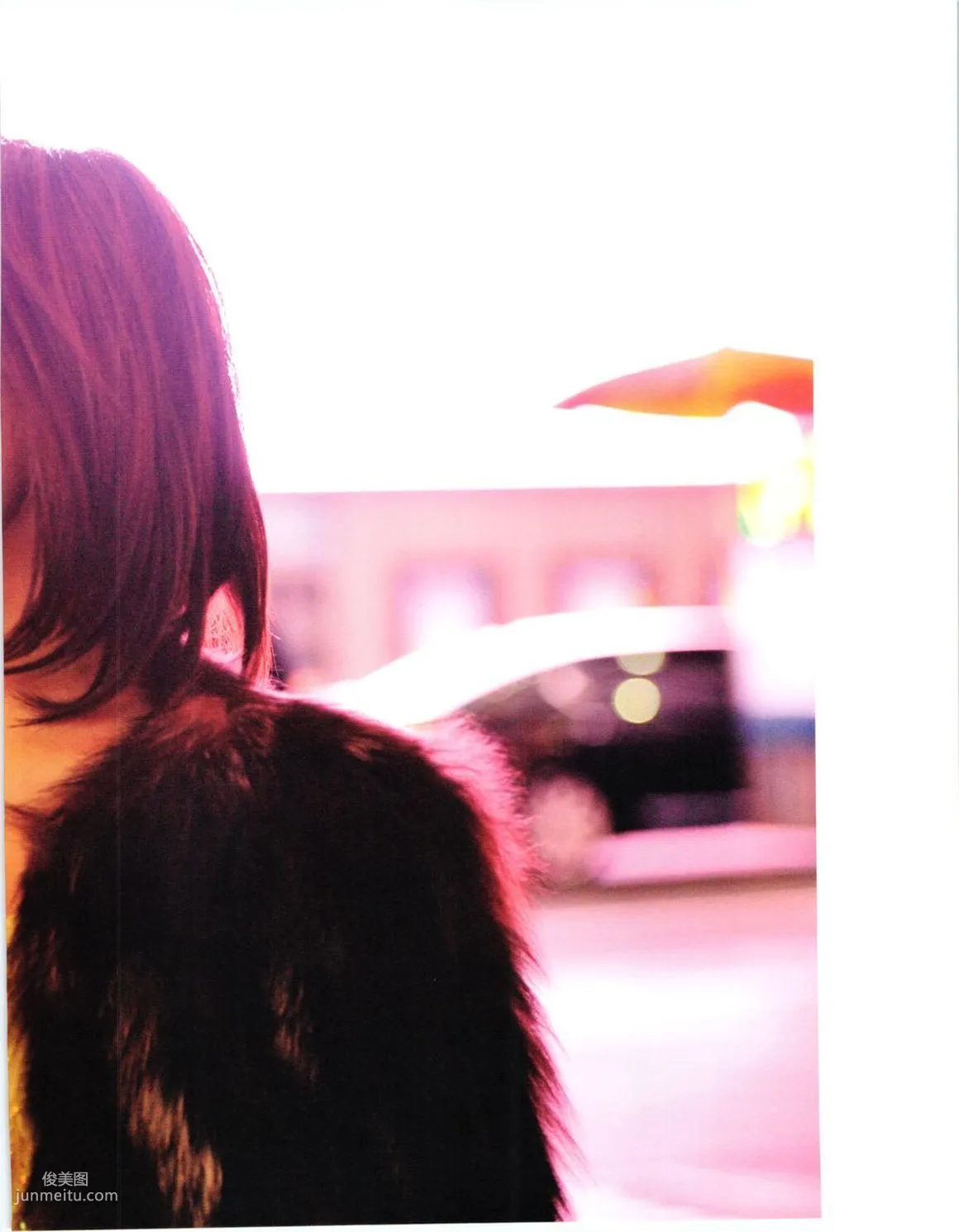 Natsumi Abe Subway [PhotoBook] Photo Set photo 39