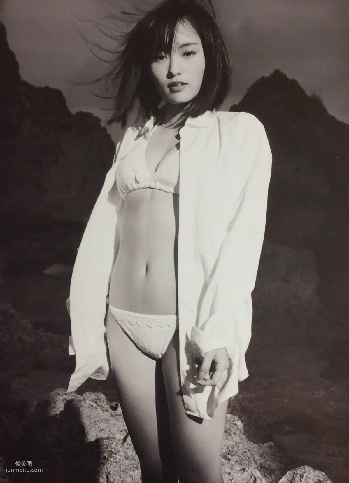 山本彩《SY》 Photo By LESLIE KEE [PB寫真集] 66