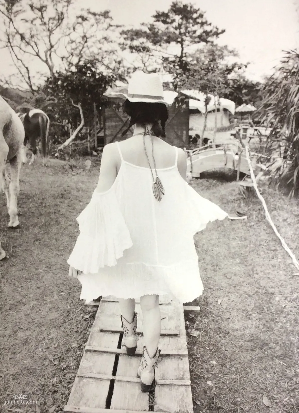山本彩《SY》 Photo By LESLIE KEE [PB寫真集] 121
