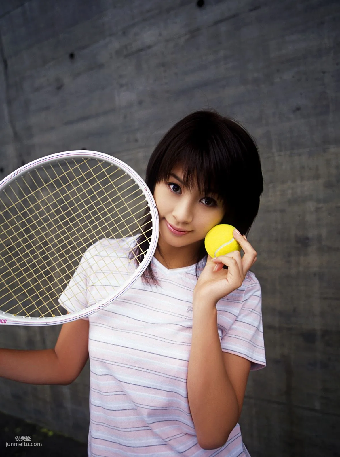 [PhotoBook] Yuka Kosaka 小阪由佳 寫真集 45