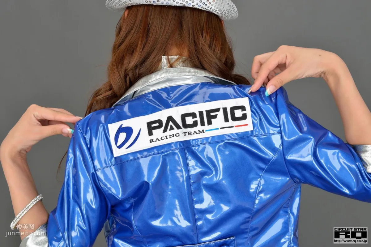 [RQ-STAR] NO.00720 Yui Iwasaki 岩崎由衣 Race Queen 寫真集 27