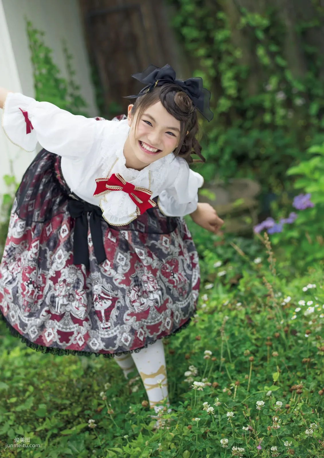 [Photo Book] Fuwafuwa, It's Fuwafuwa Photo Set photo 11