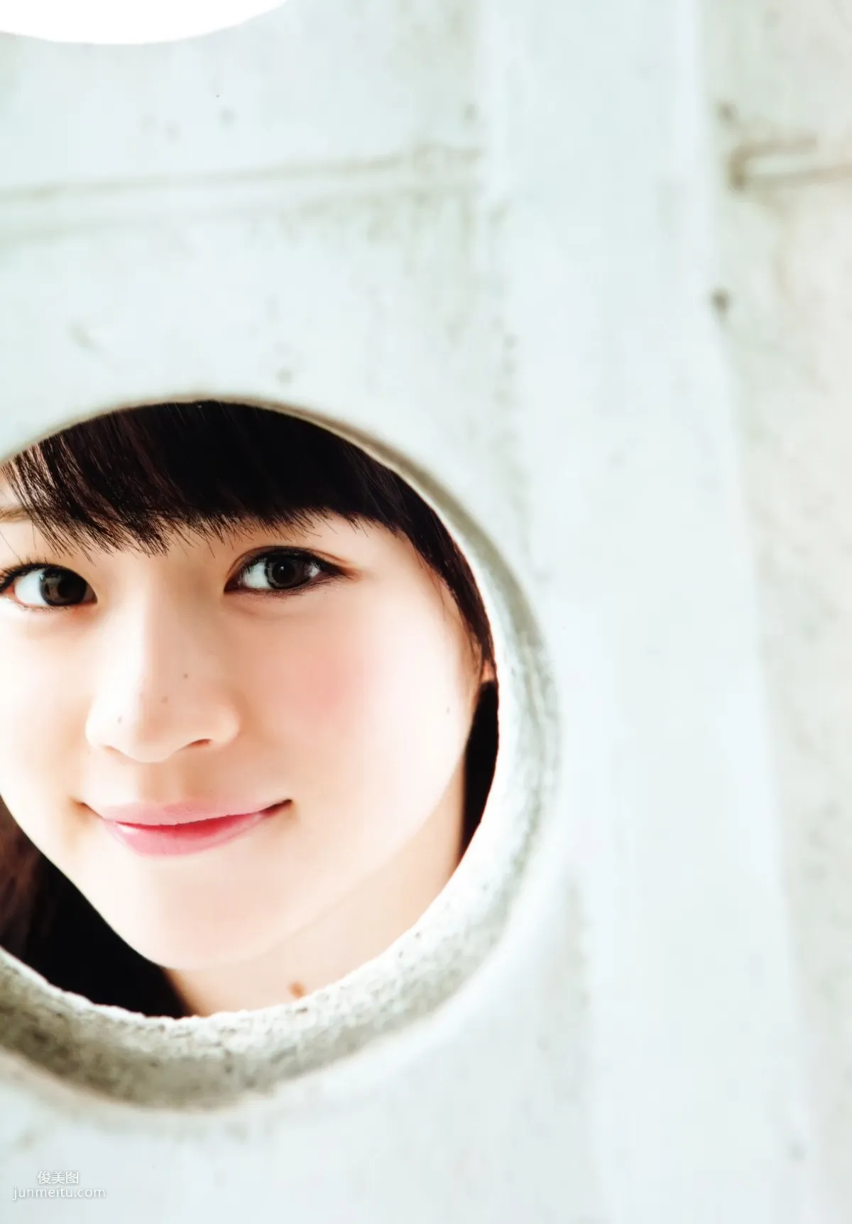 前田憂佳《See You-karin》 [PB写真集] 4