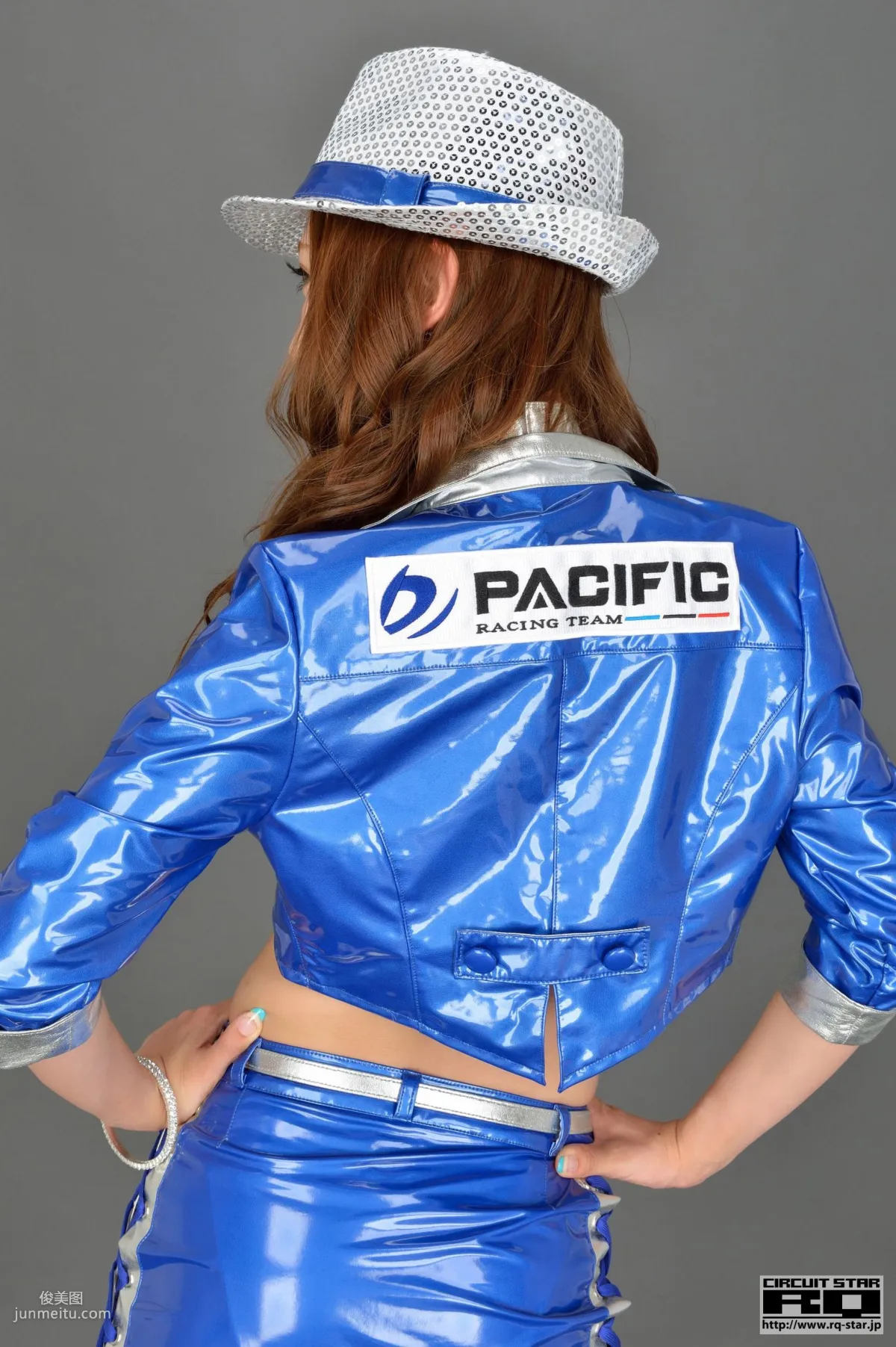 [RQ-STAR] NO.00720 Yui Iwasaki 岩崎由衣 Race Queen 寫真集 28
