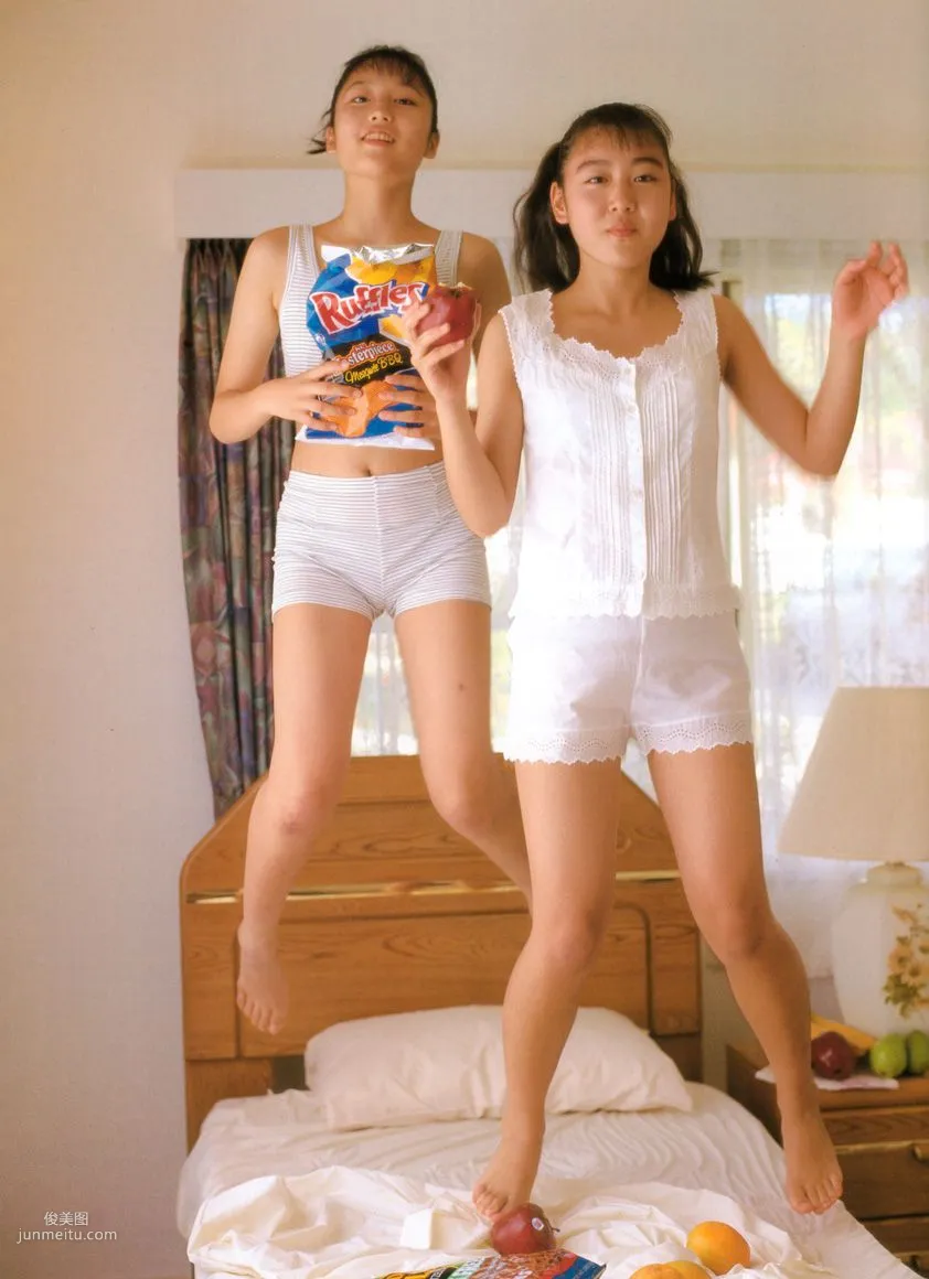 三津谷葉子、奈良沙緒理 《Pure Girl》「Duo」 [PB寫真集] 43