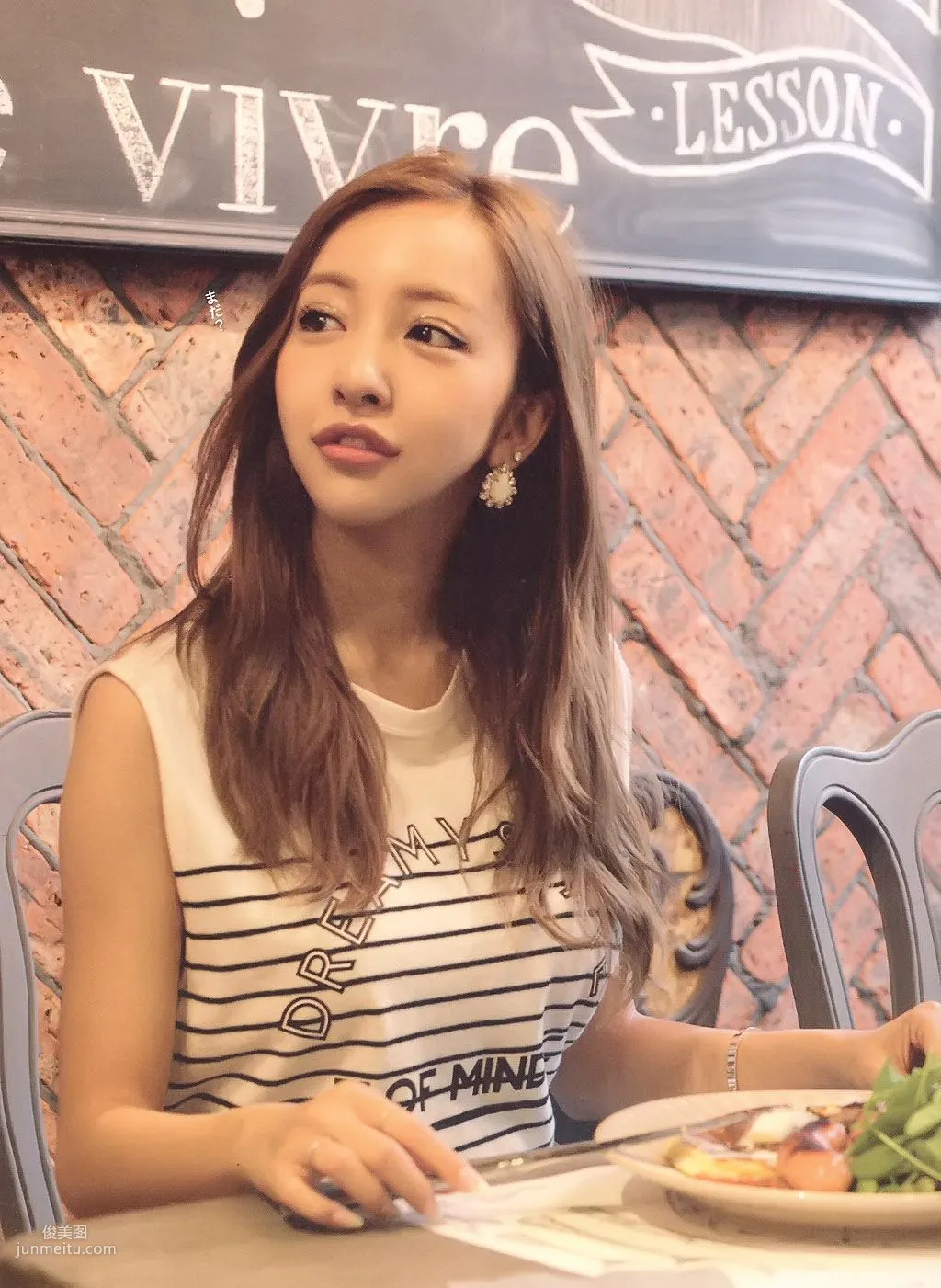 Tomomi Itano, Luv U 10th Anniversary [Photo Books] photo 30