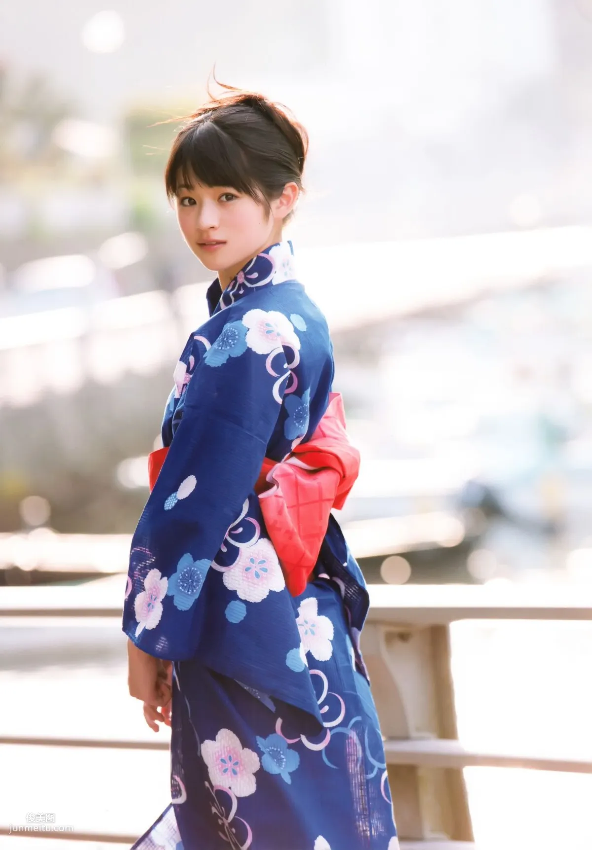 前田憂佳《See You-karin》 [PB寫真集] 38