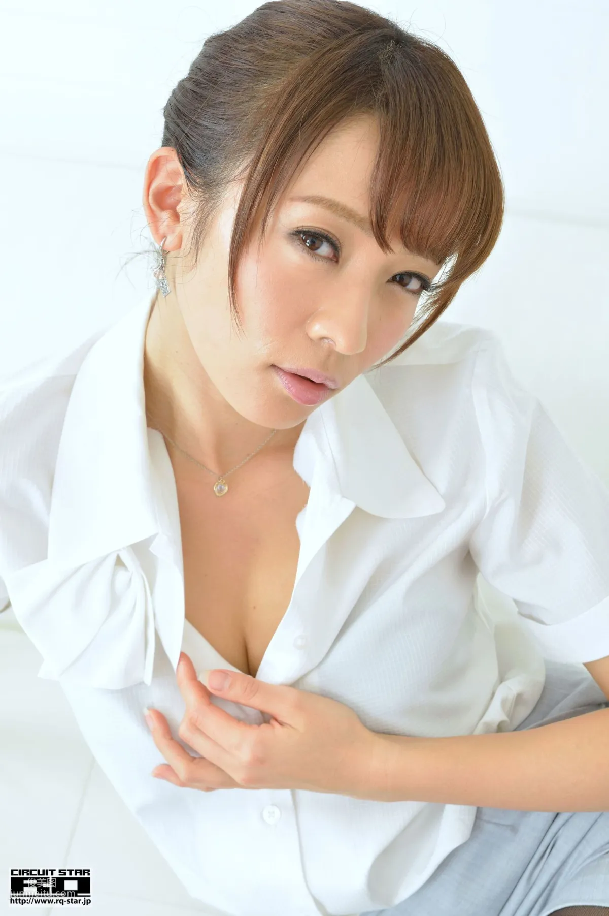 [RQ-STAR] NO.00758 月村ともか Office Lady 办公室女郎 写真集80