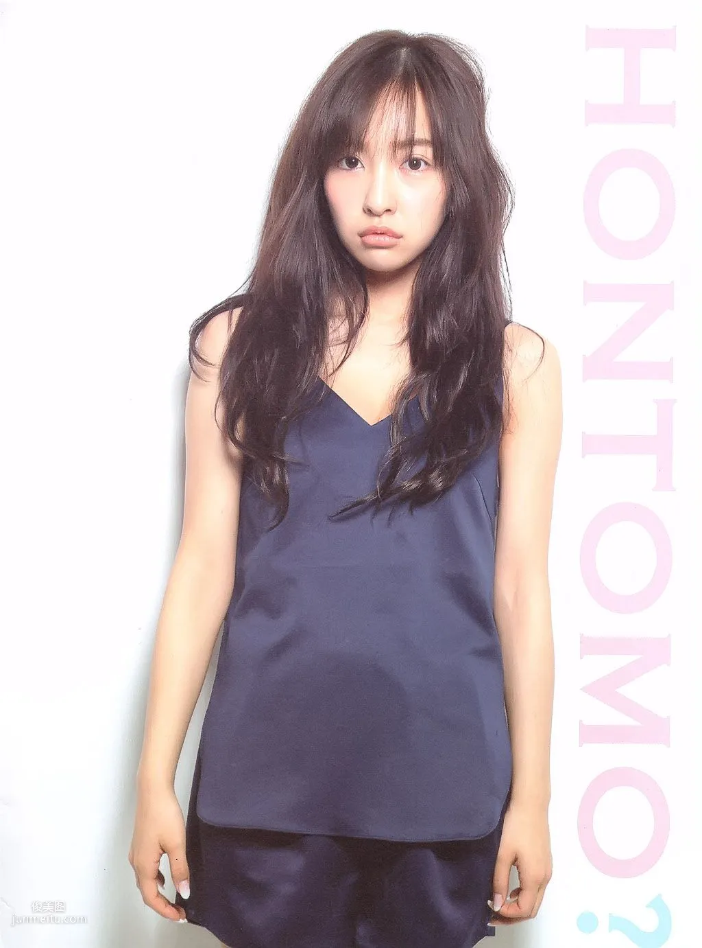 Tomomi Itano, Luv U 10th Anniversary [Photo Books] photo 34