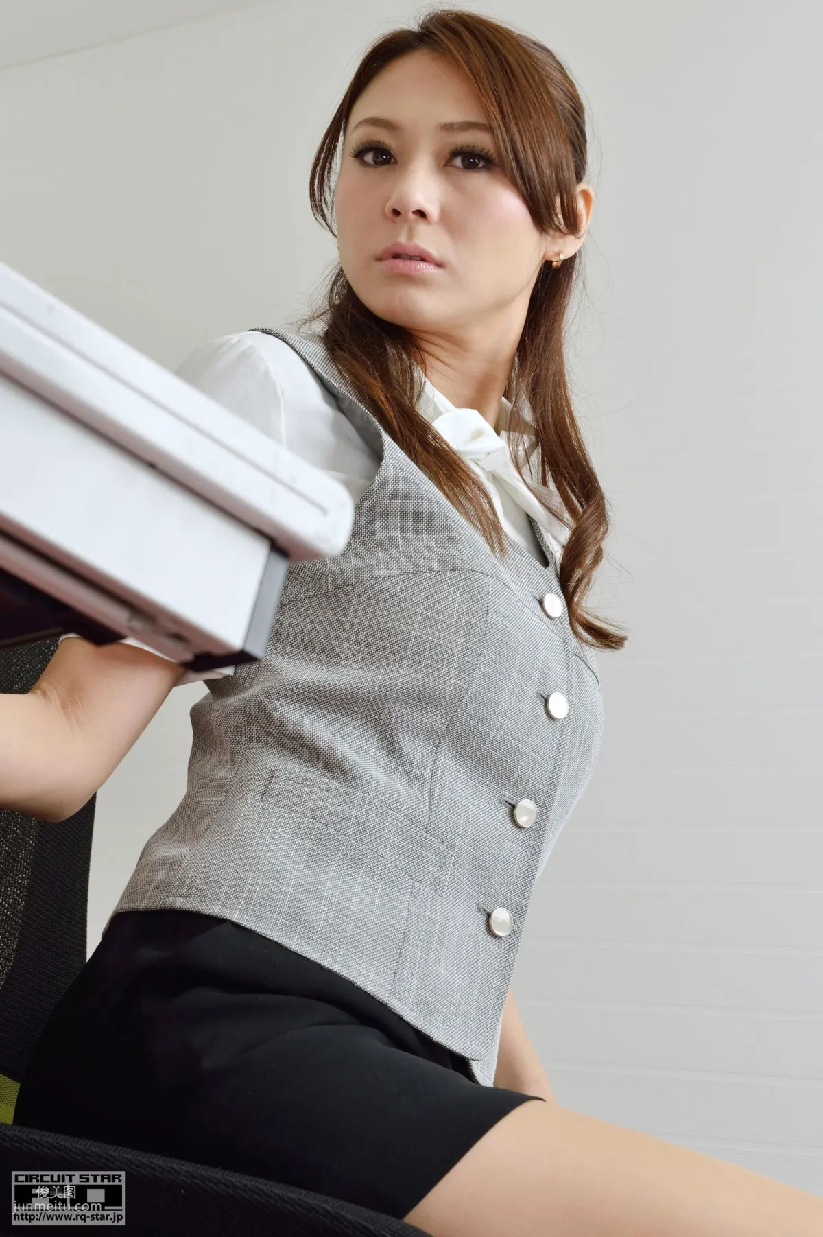 [RQ-STAR] NO.00756 宍戶麗/宍戸レイ Office Lady 辦公室系列 寫真集 16