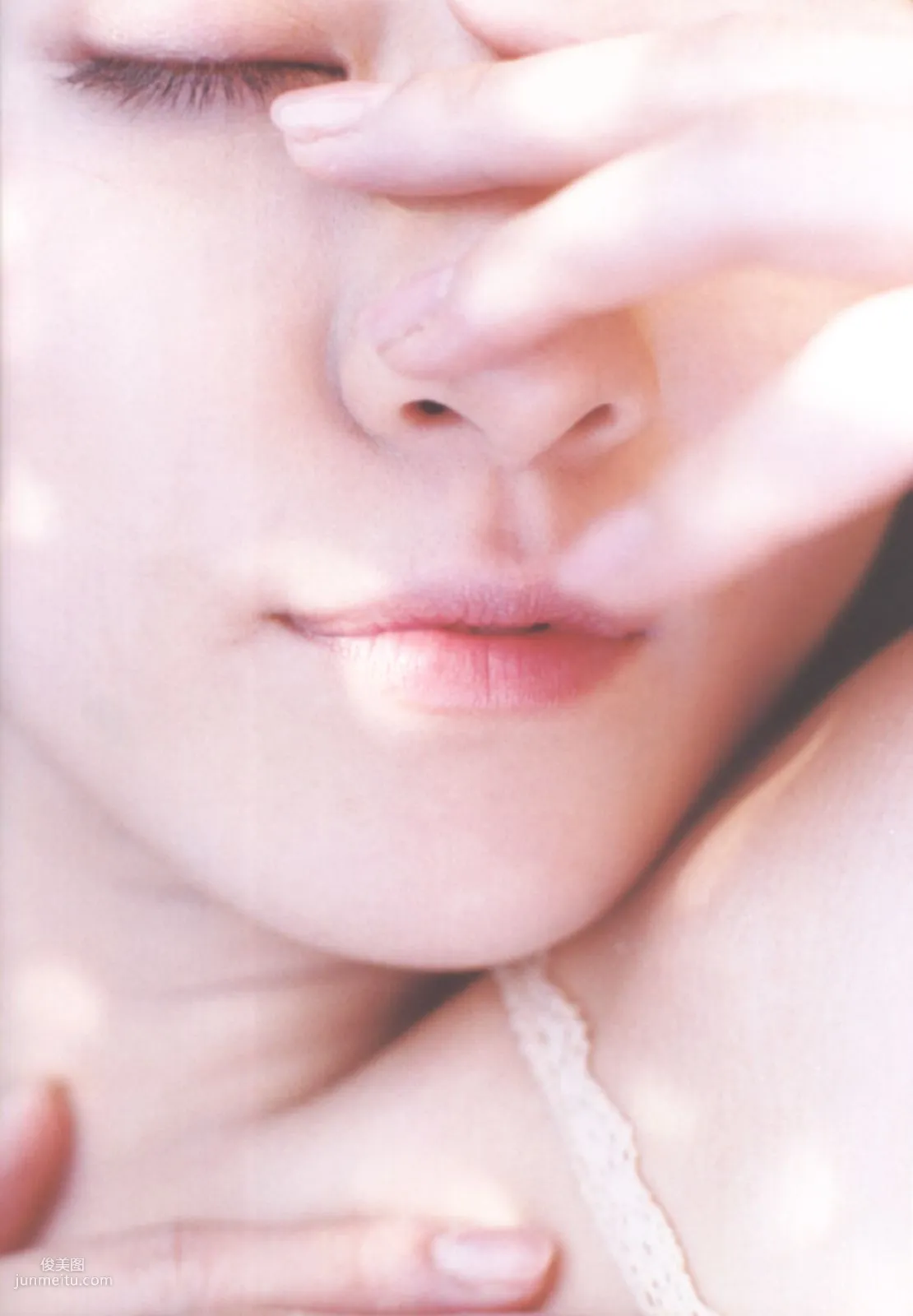 Ayumi Ito Ayumi Ito [Photo Book] Monthly Series 060 Photo Set photo 43