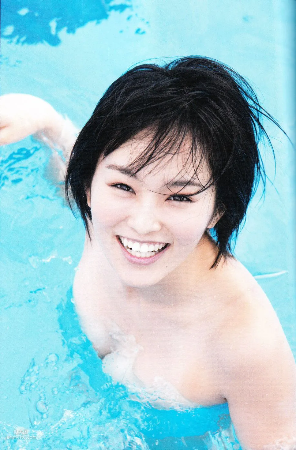 Sayaka Yamamoto 山本彩《みる神》[Photo book] 寫真集 108