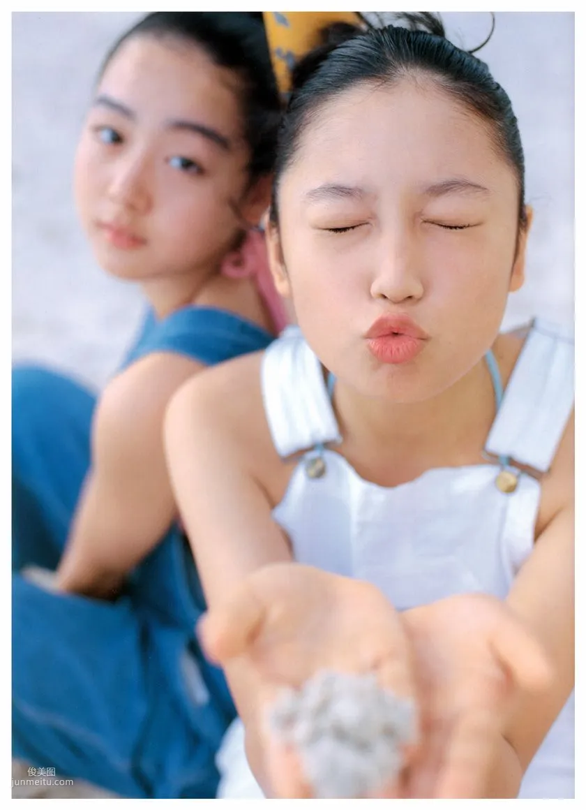 三津谷葉子、奈良沙緒理 《Pure Girl》「Duo」 [PB寫真集] 38