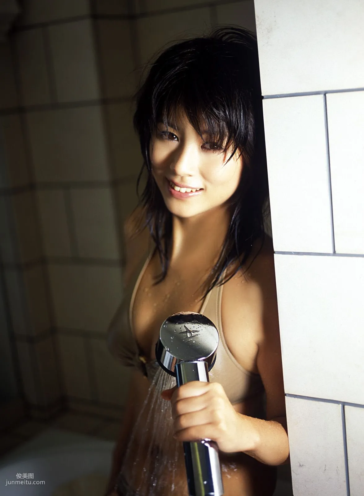 [PhotoBook] Yuka Kosaka 小阪由佳 寫真集 35