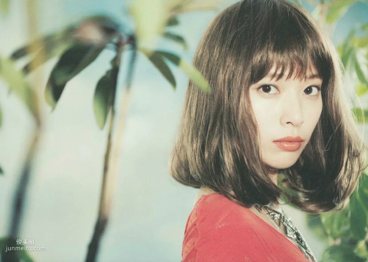 户田惠梨香 《IQUEEN》 [PhotoBook] 写真集15