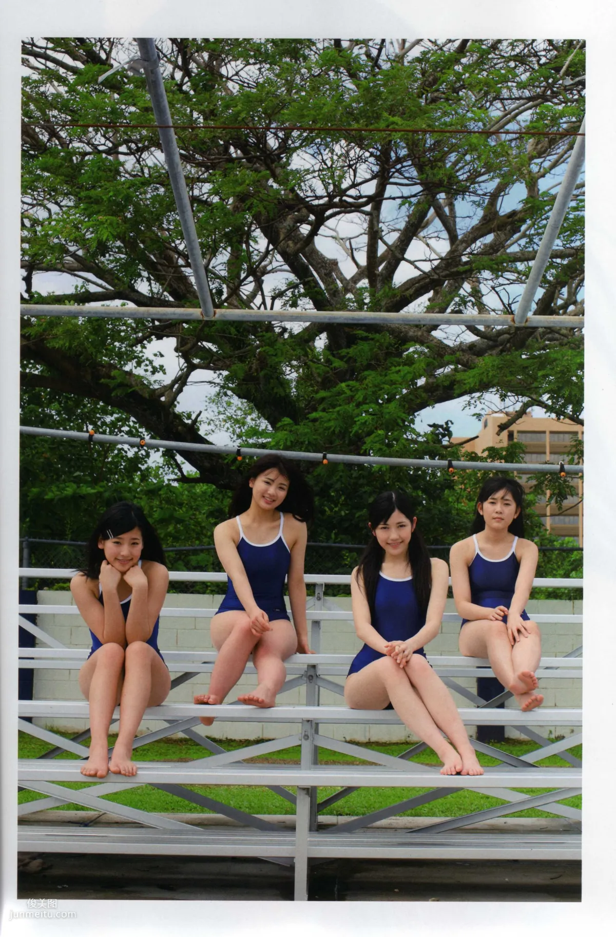渡り廊下走り隊 《Akkanbe》 [Photo Book] 寫真集 70