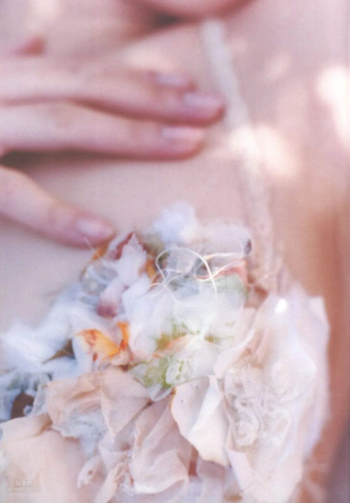 Ayumi Ito Ayumi Ito [Photo Book] Monthly Series 060 Photo Set photo 44