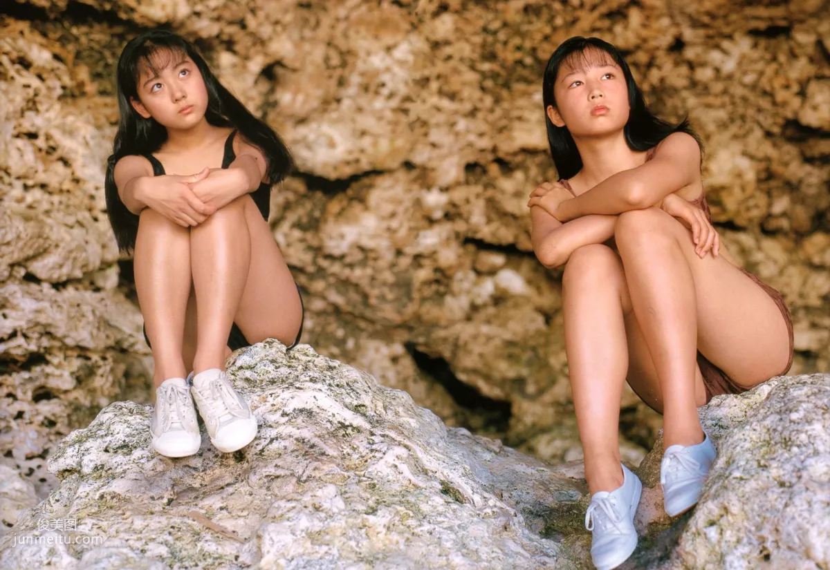 三津谷葉子、奈良沙緒理 《Pure Girl》「Duo」 [PB寫真集] 76