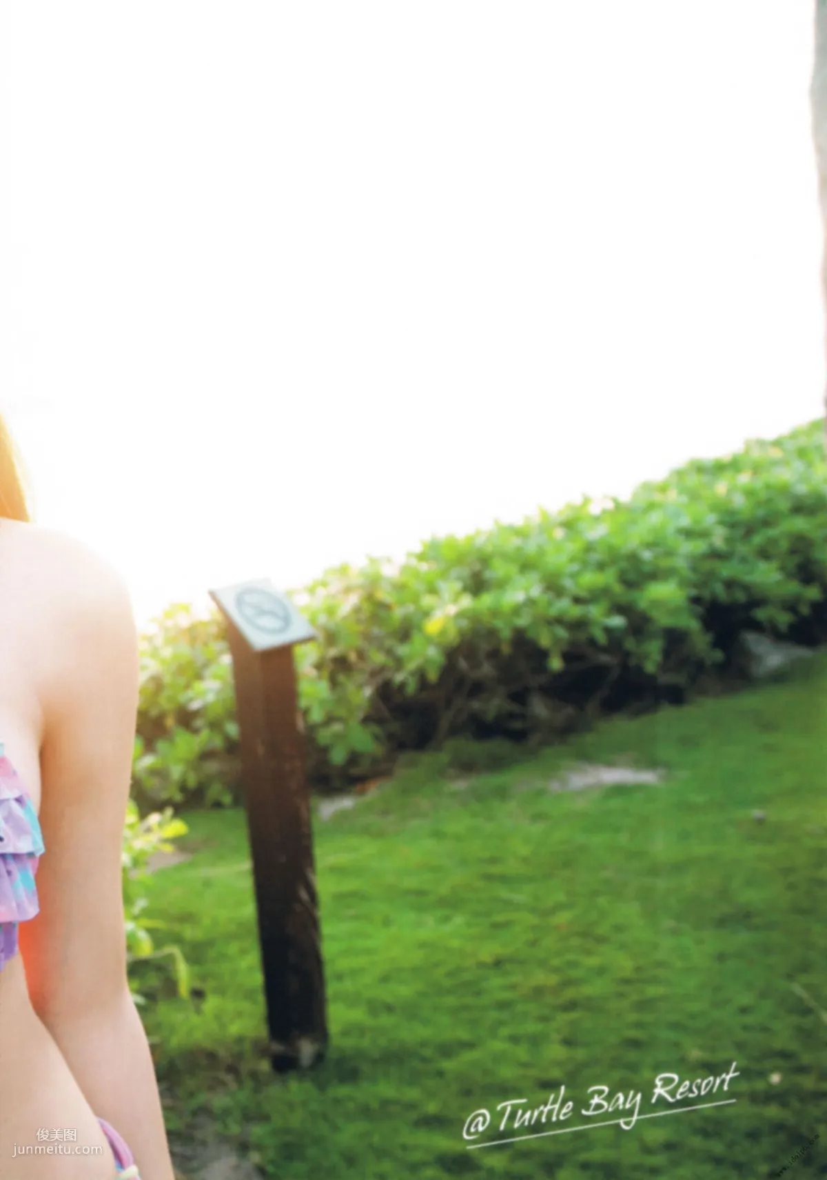 Tomomi Kasai 'Scorched' [PhotoBook] Photo Set photo 8