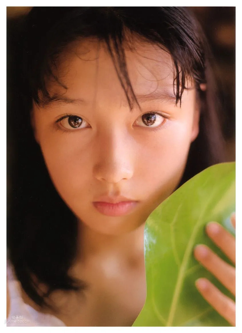 三津谷葉子、奈良沙緒理 《Pure Girl》「Duo」 [PB寫真集] 15