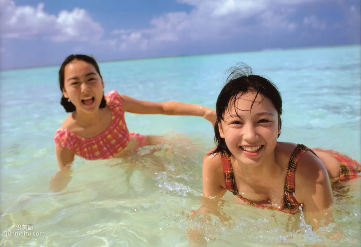 三津谷葉子、奈良沙緒理 《Pure Girl》「Duo」 [PB寫真集] 26