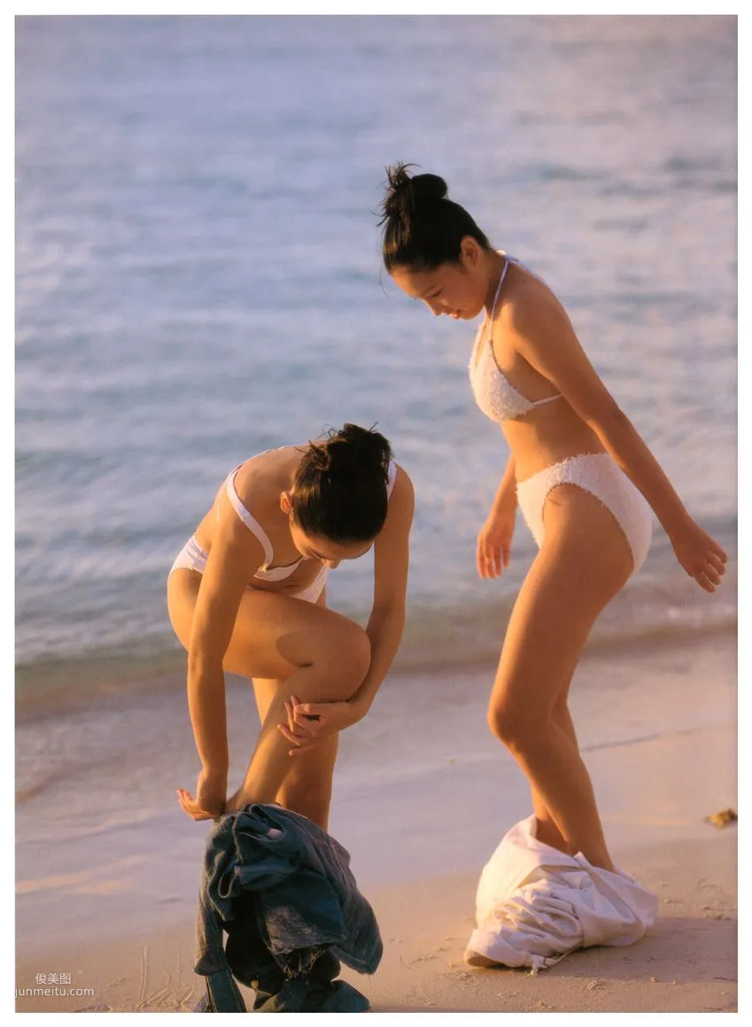 三津谷葉子、奈良沙緒理 《Pure Girl》「Duo」 [PB寫真集] 83