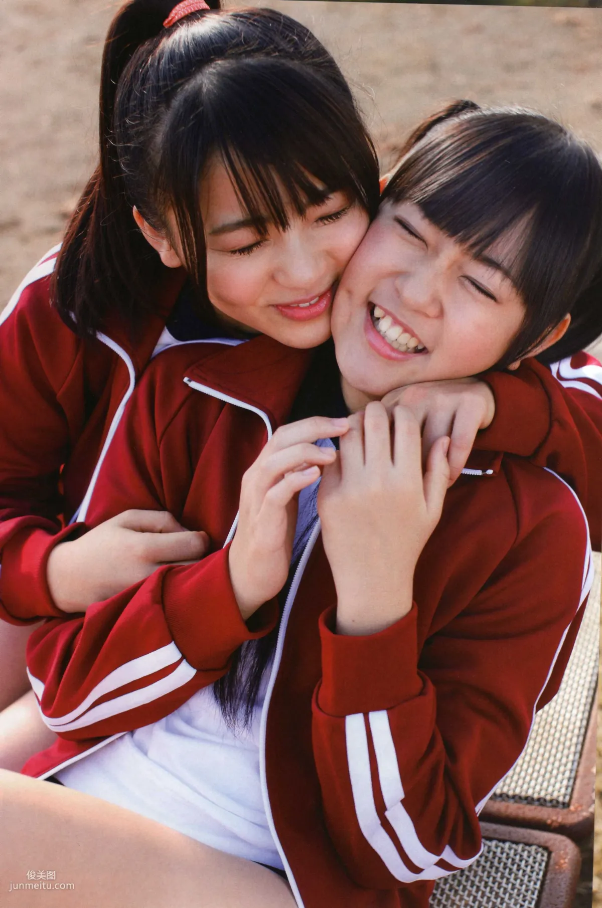 渡り廊下走り隊 《Akkanbe》 [Photo Book] 寫真集 26