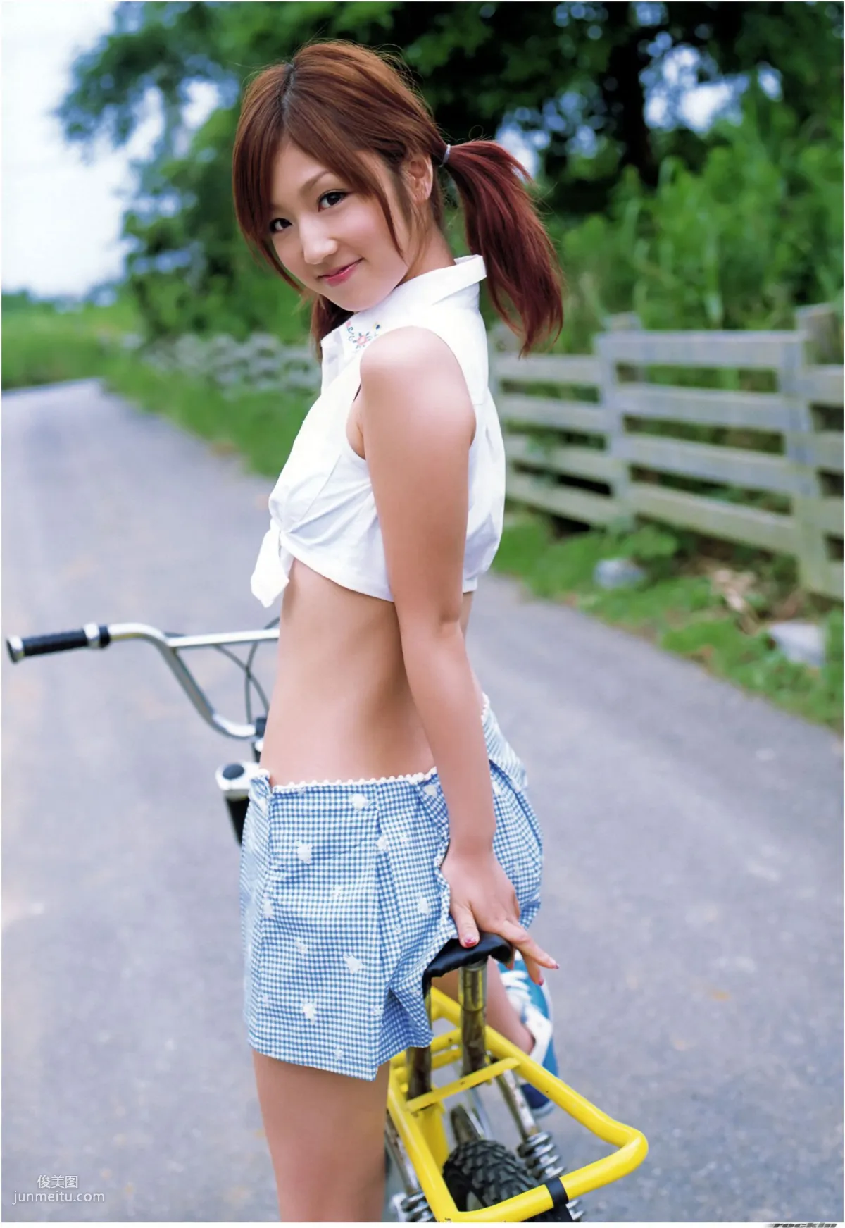 小倉優子《小倉優子のおいしいいただき方》 [PB写真集] 95