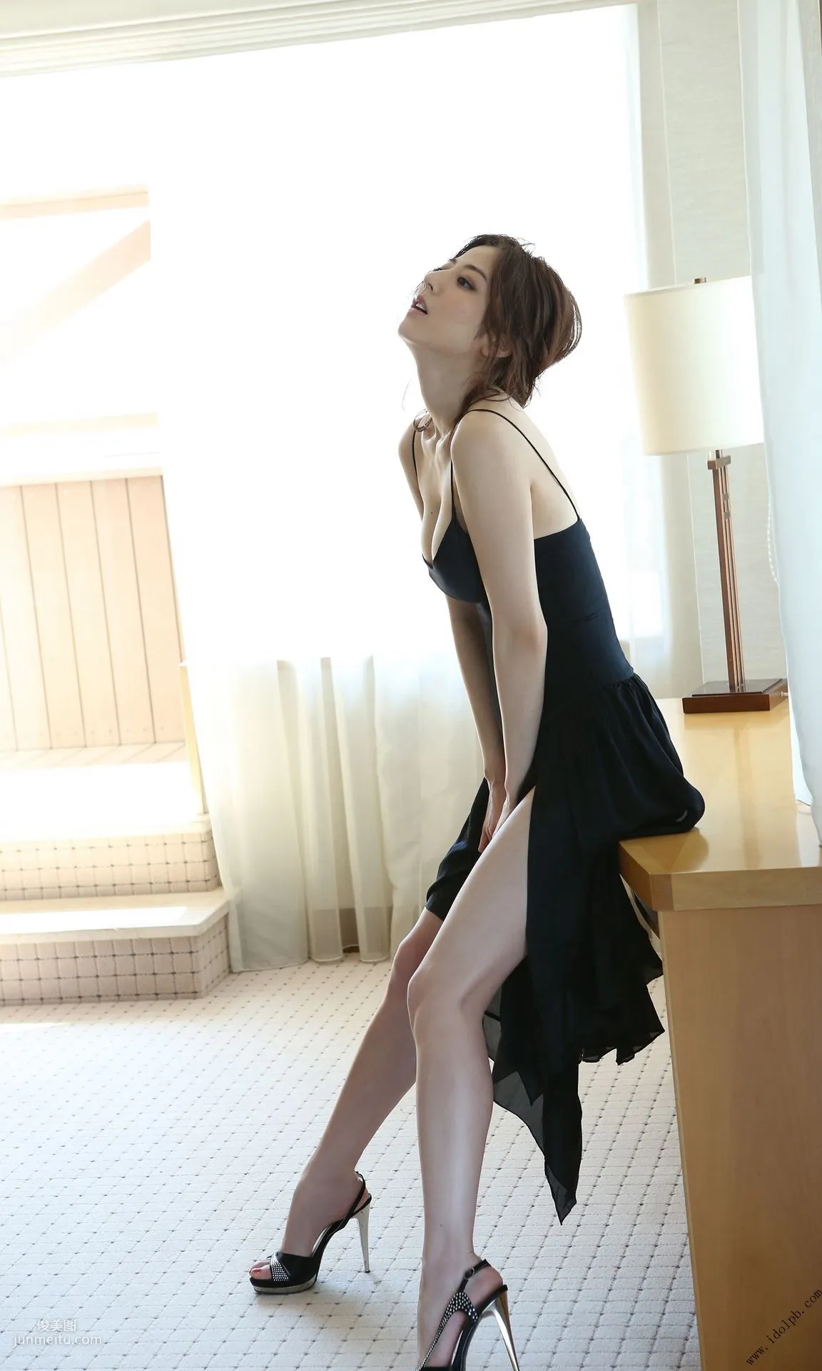 Yumi Sugimoto, Secret Room [Photo Books] Photo Set photo 3
