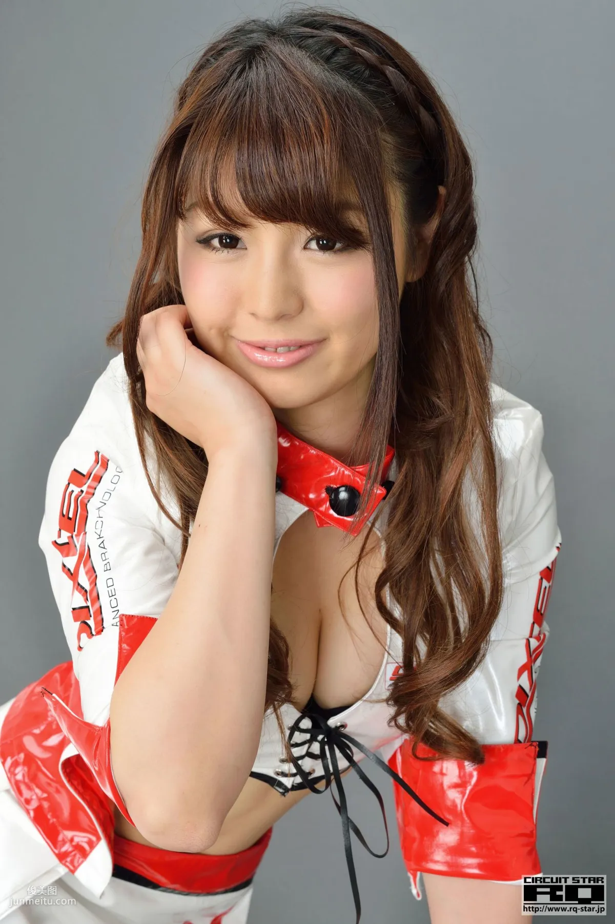 [RQ-STAR] NO.00825 Sayaka Aoi 蒼井彩加 Race Queen 寫真集 40