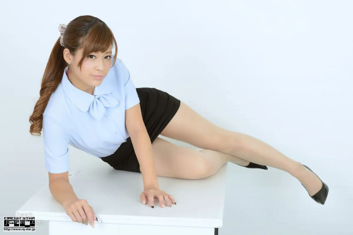 [RQ-STAR] NO.00856 河瀬杏美 Office Lady 辦公室女郎 寫真集 36