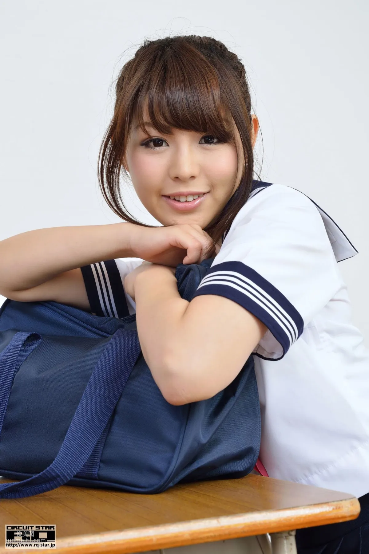 [RQ-STAR] NO.00823 蒼井彩加 School Girl 校服 寫真集 10